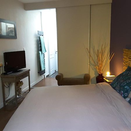 Franck Blois Hotel Bagian luar foto